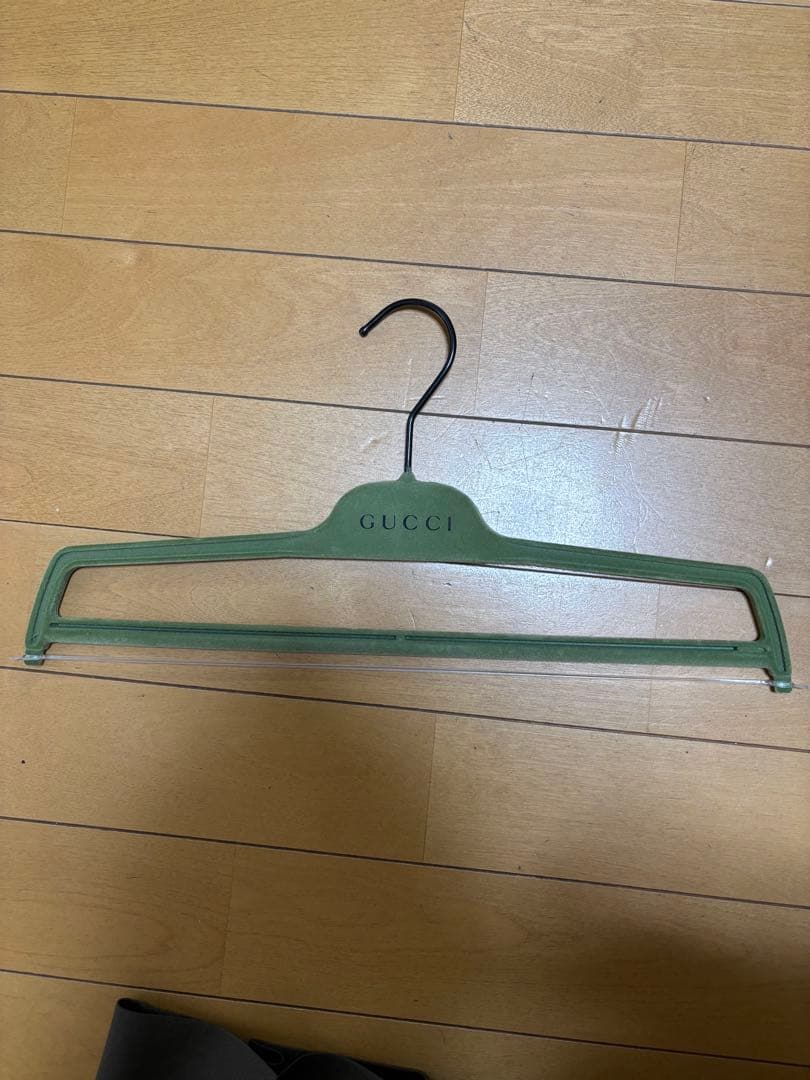 GUCCI グッチ ロゴラペル スラックス カーキ グリーン