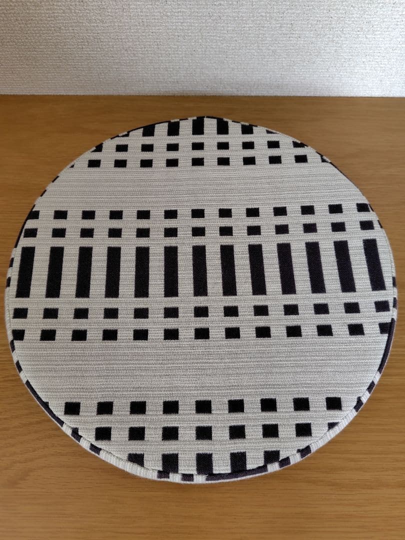 artek STOOL60用 JOHANNA GULLICHSEN クッション
