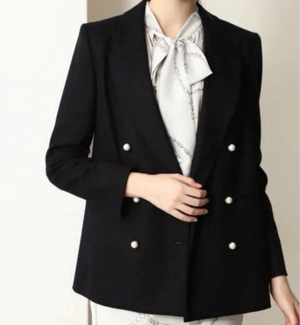 【完売品】ピンキー&ダイアン　ダブルブレストパールボタンジャケット　ブラック