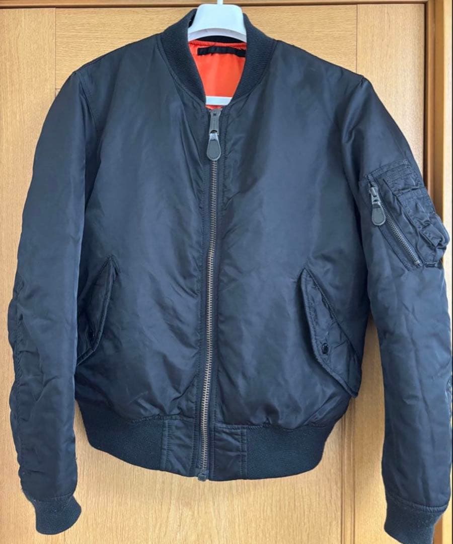 AVIREX MA-1 黒 BLACK