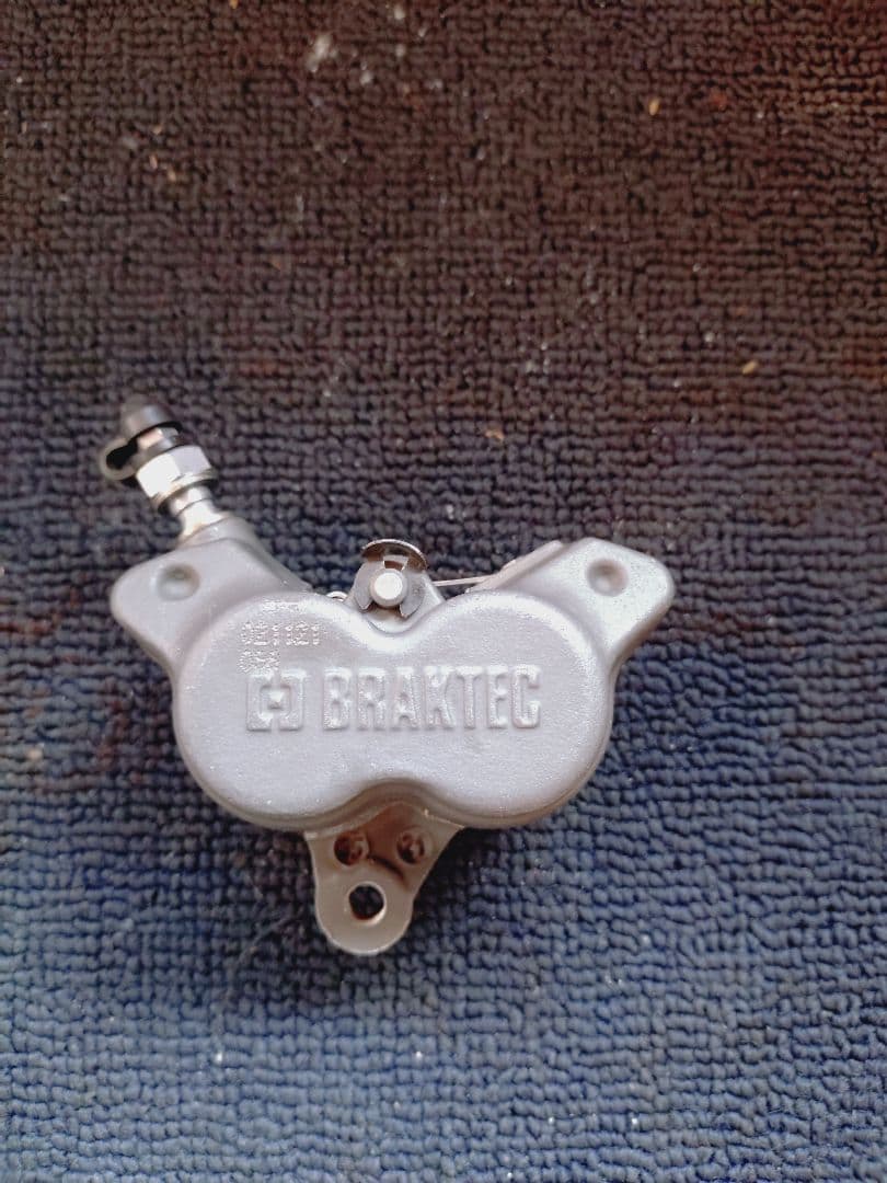 braketec Fブレーキキャリパー　ブレーキテックトライアルRTLモンテッサ