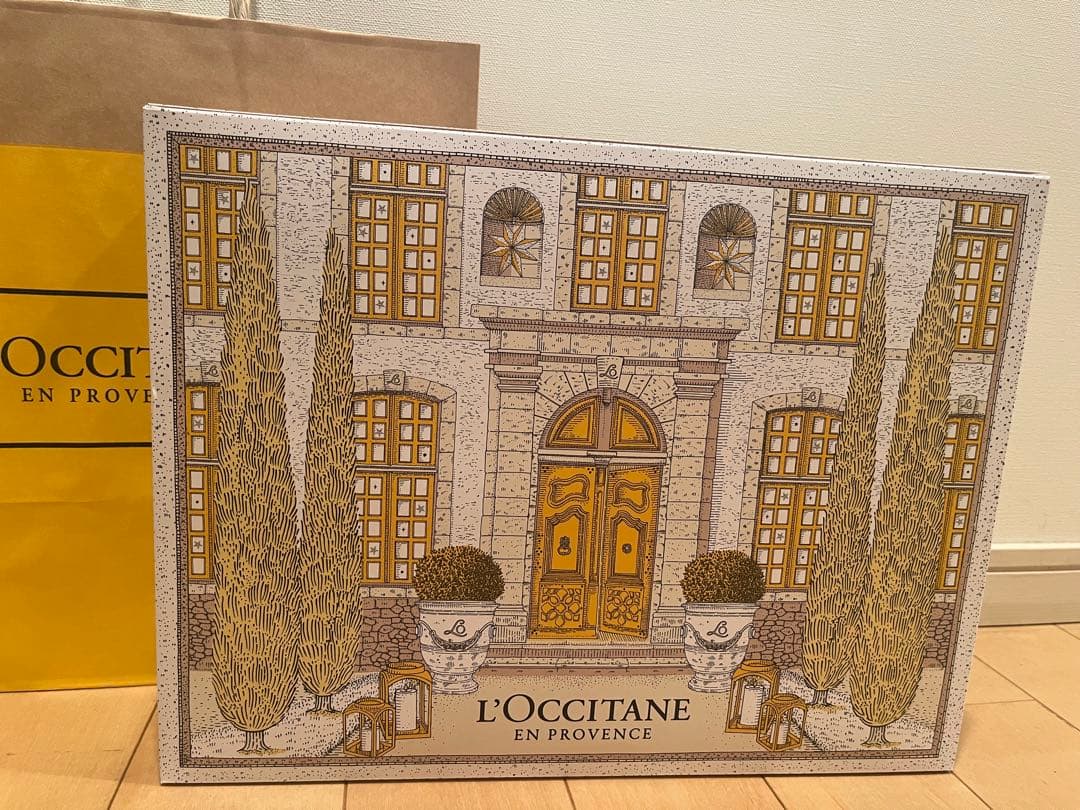 L'OCCITANE アドベントカレンダー2025