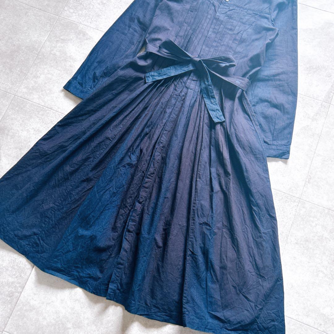 美品✨45R ロングワンピース インディゴ ベルト フレア ピンタック R刺繍