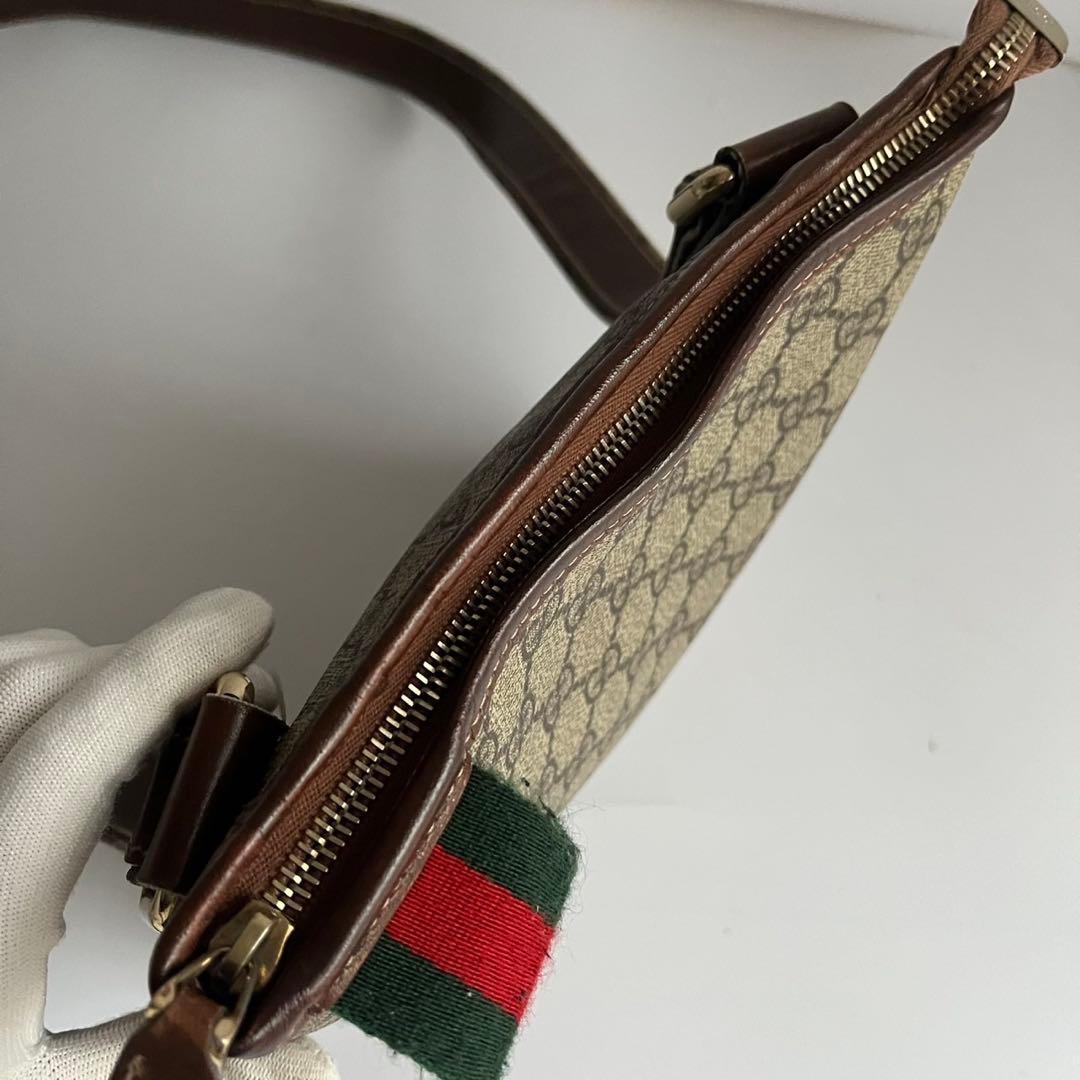 極美品✨　GUCCI ショルダーバッグ　pvc ベージュ　シェリーライン