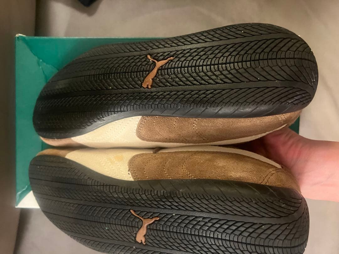 送料込み　人気　Puma スピードキャット スニーカー　 ブラウン24cm