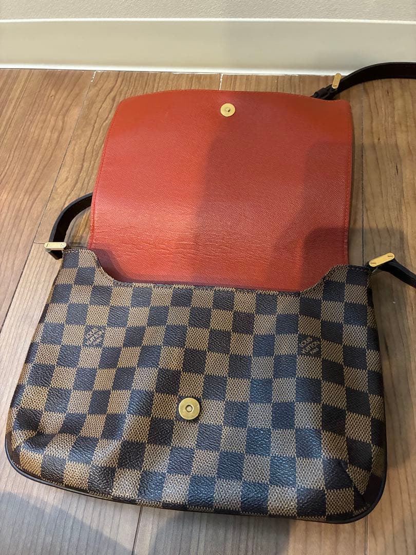 ダミエパターン ショルダーバッグ ブラウン