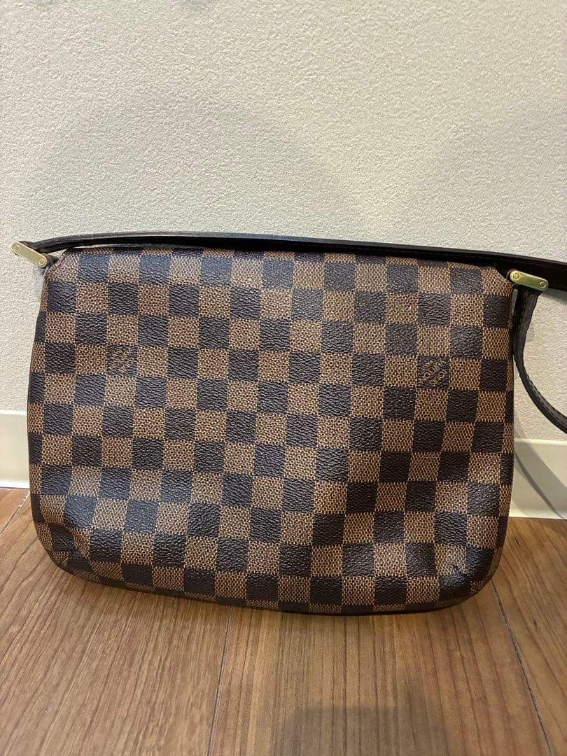 ダミエパターン ショルダーバッグ ブラウン