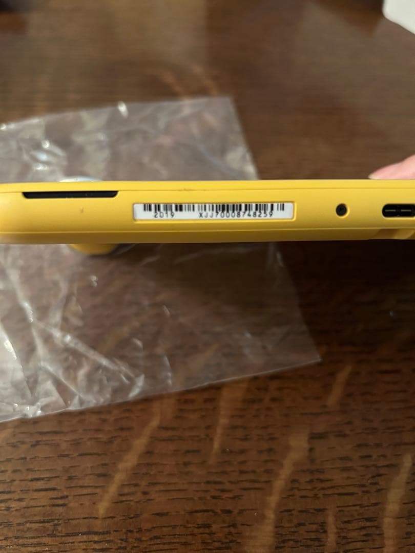 な*ん様 Nintendo Switch Lite イエロー 本体