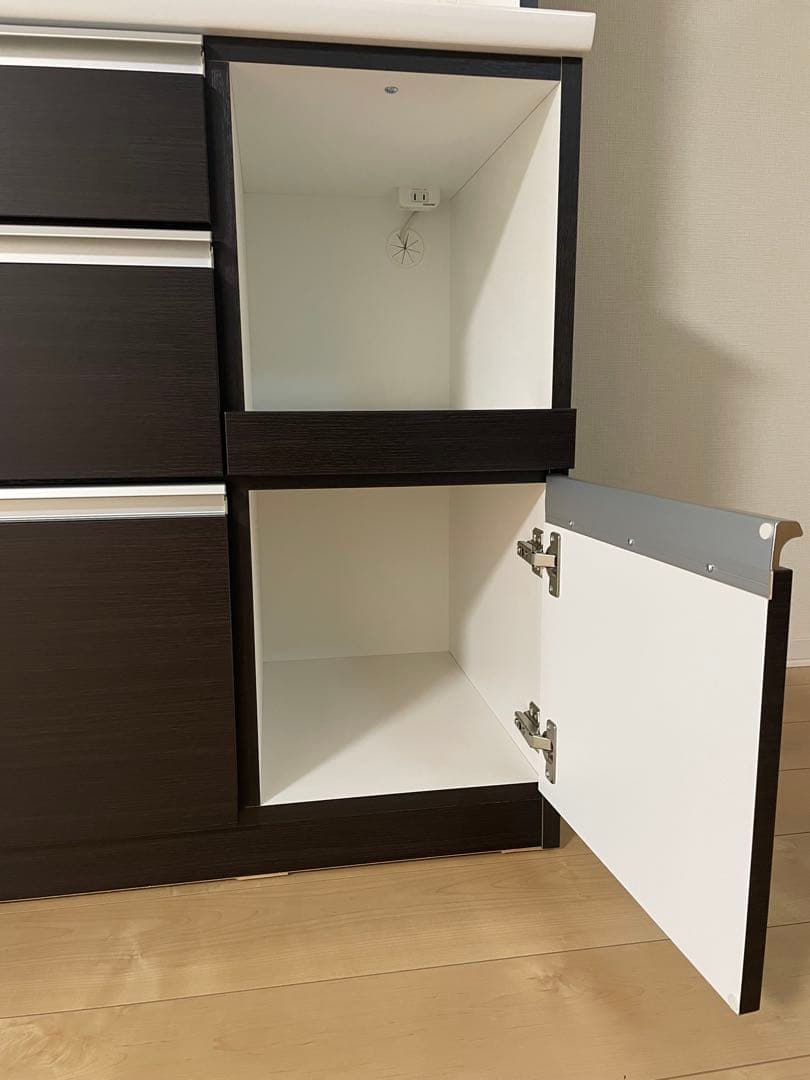 【ニトリ】未使用　カップボード　食器棚　キッチンボード　90 週末特価！