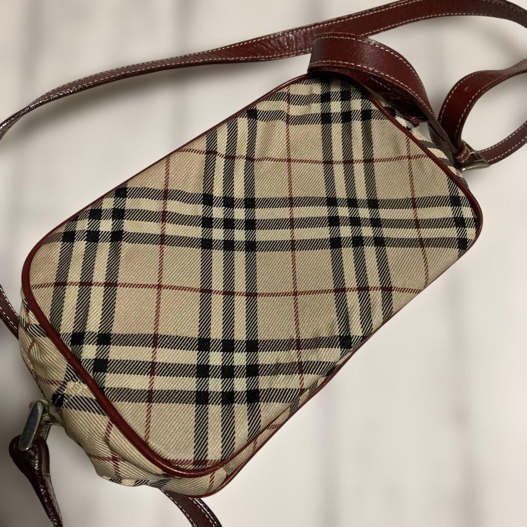 チェック柄ショルダーバッグBurberry