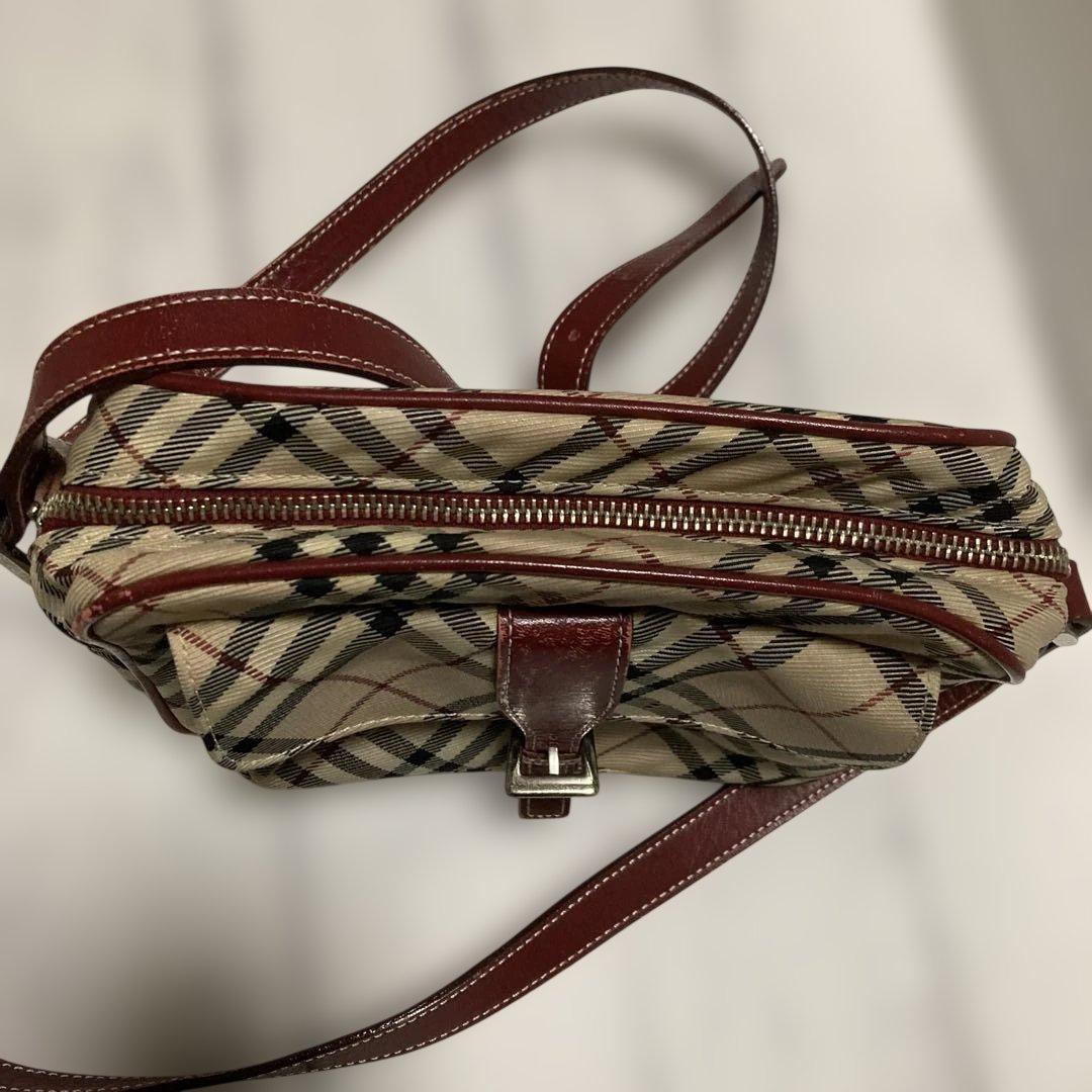 チェック柄ショルダーバッグBurberry