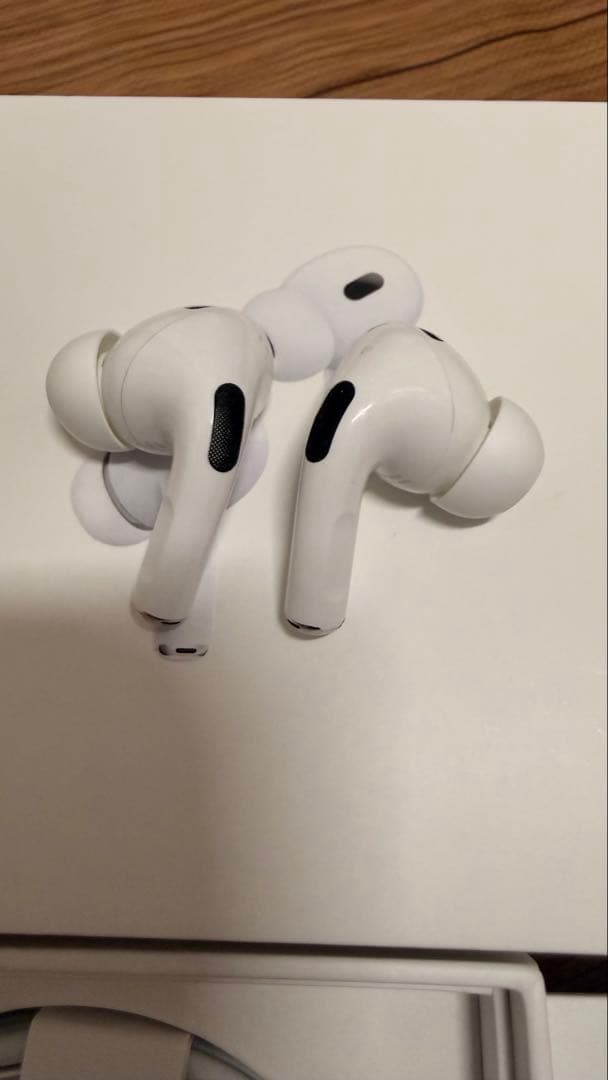 Apple AirPods Pro 第2世代 本体＋ケース 箱・ケーブル