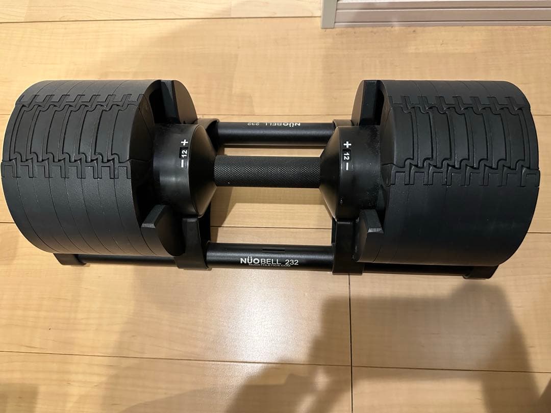 ヌオベル　フレックスベル 可変式ダンベル 32kg 2キロ刻み １個