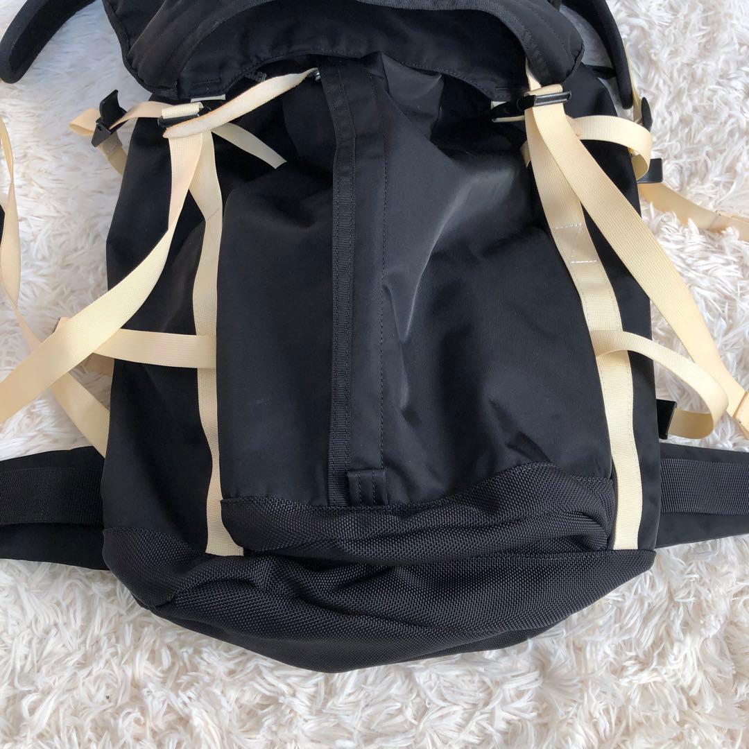 HEADPORTERヘッドポーター　シャチリュックバックパックブラック黒