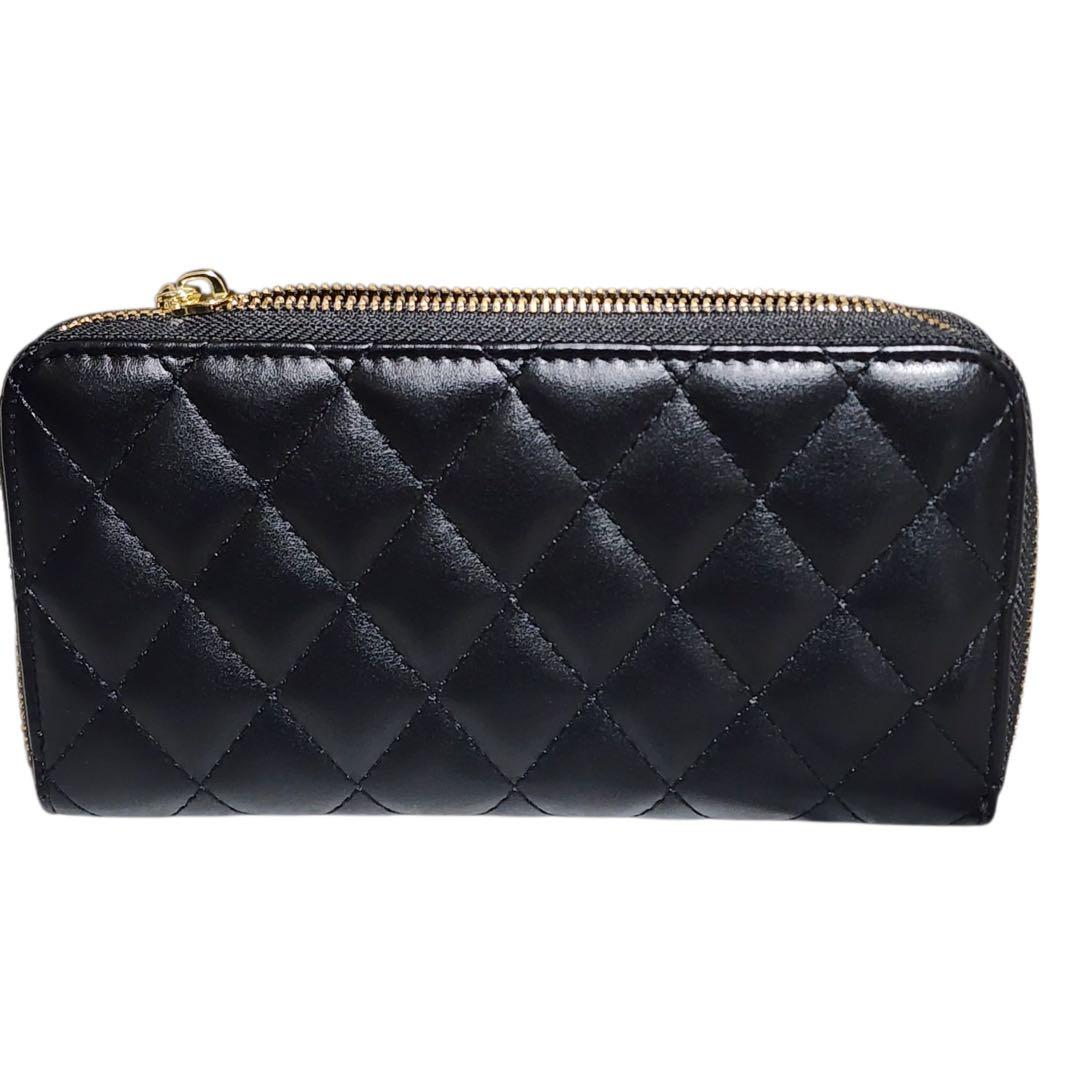K*様 CHANEL　長財布　キルティング　チャーム　ノベルティ