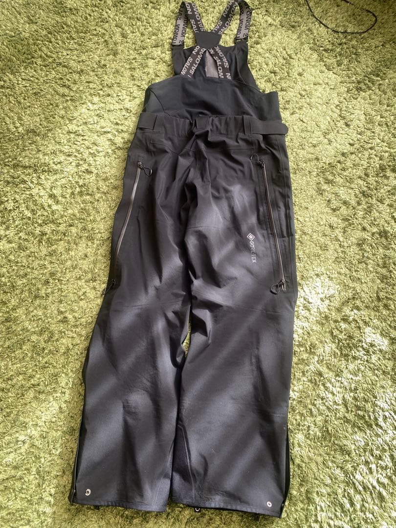 SALOMON GORE-TEX ブラックオーバーオール