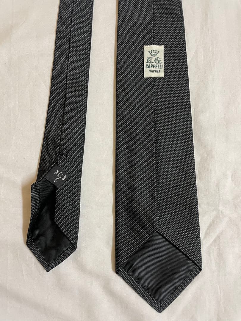 E.G. CAPPELLI NAPOLI ダークグレーネクタイ