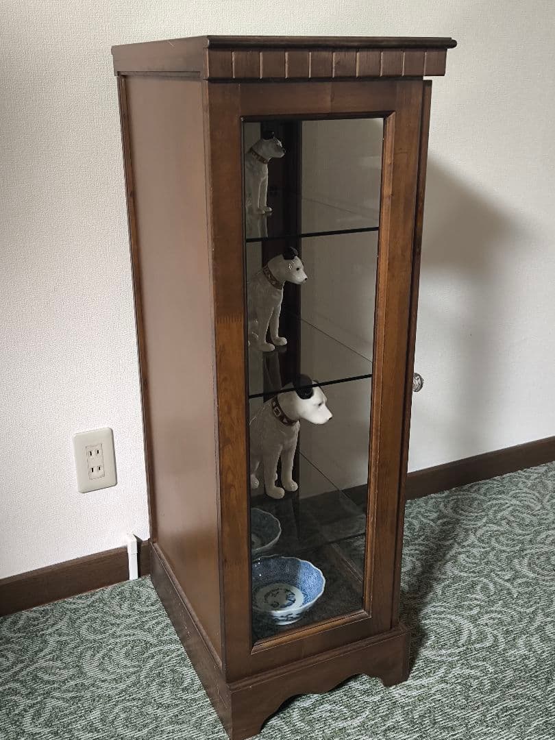 ガラスケース　ガラス飾り棚　キャビネット　コレクションケース　ショーケース