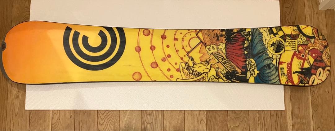 スノーボードの板　バートン　約157センチ