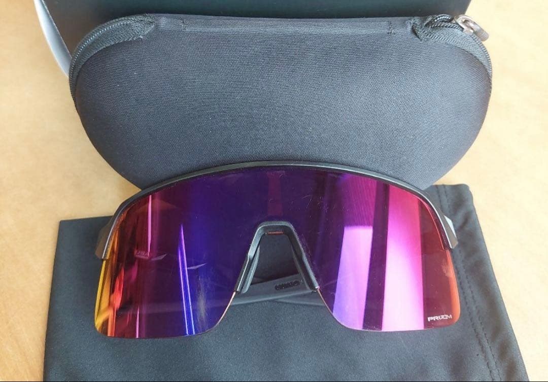 新品未使用Oakley Sutro Lite Matte Black サングラス