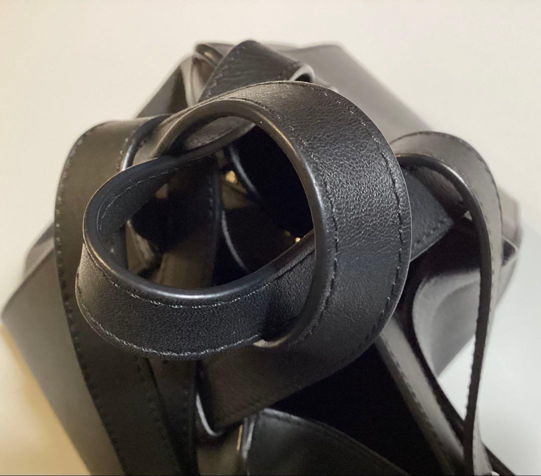 LOEWE ハンモックバッグ スモール（クラシックカーフ）ブラック