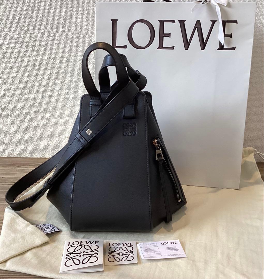 LOEWE ハンモックバッグ スモール（クラシックカーフ）ブラック