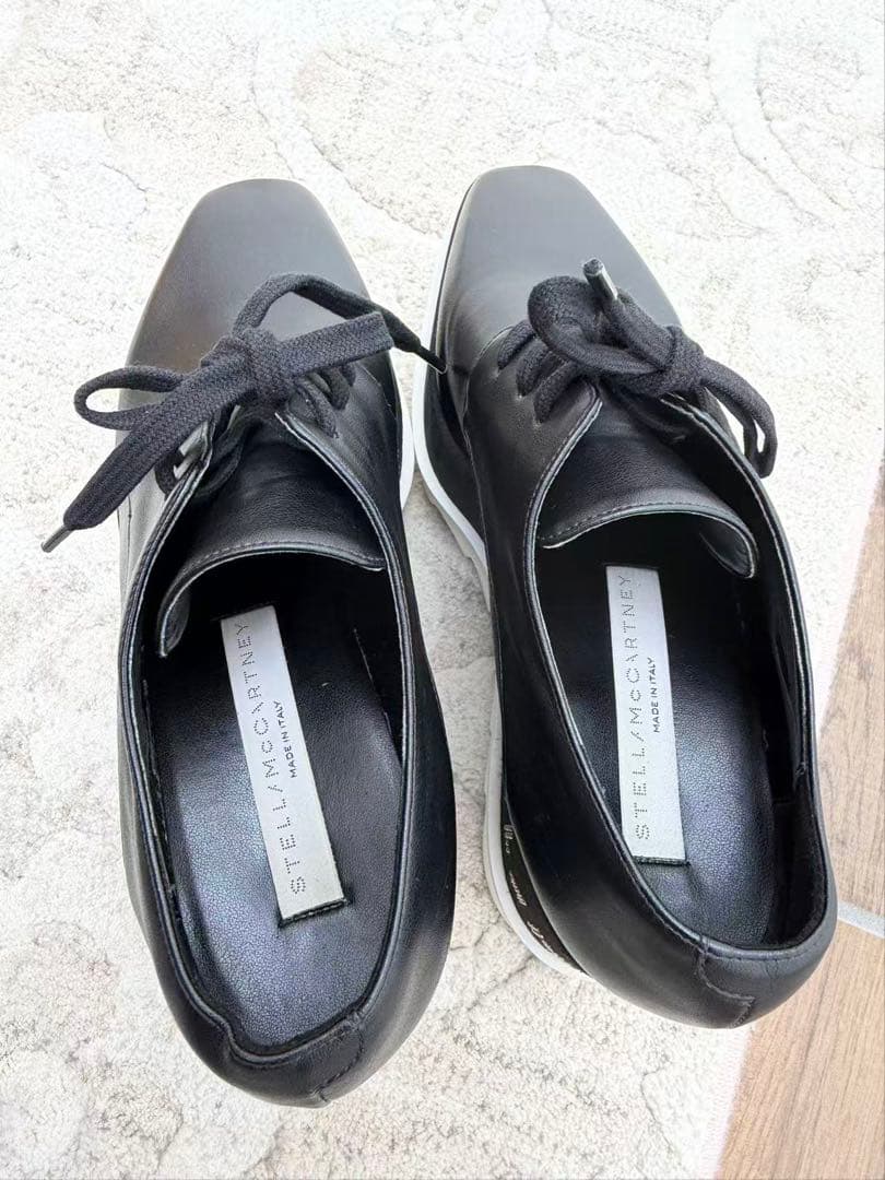 STELLA McCARTNEY ロゴ印字ありブラック厚底スニーカー　34