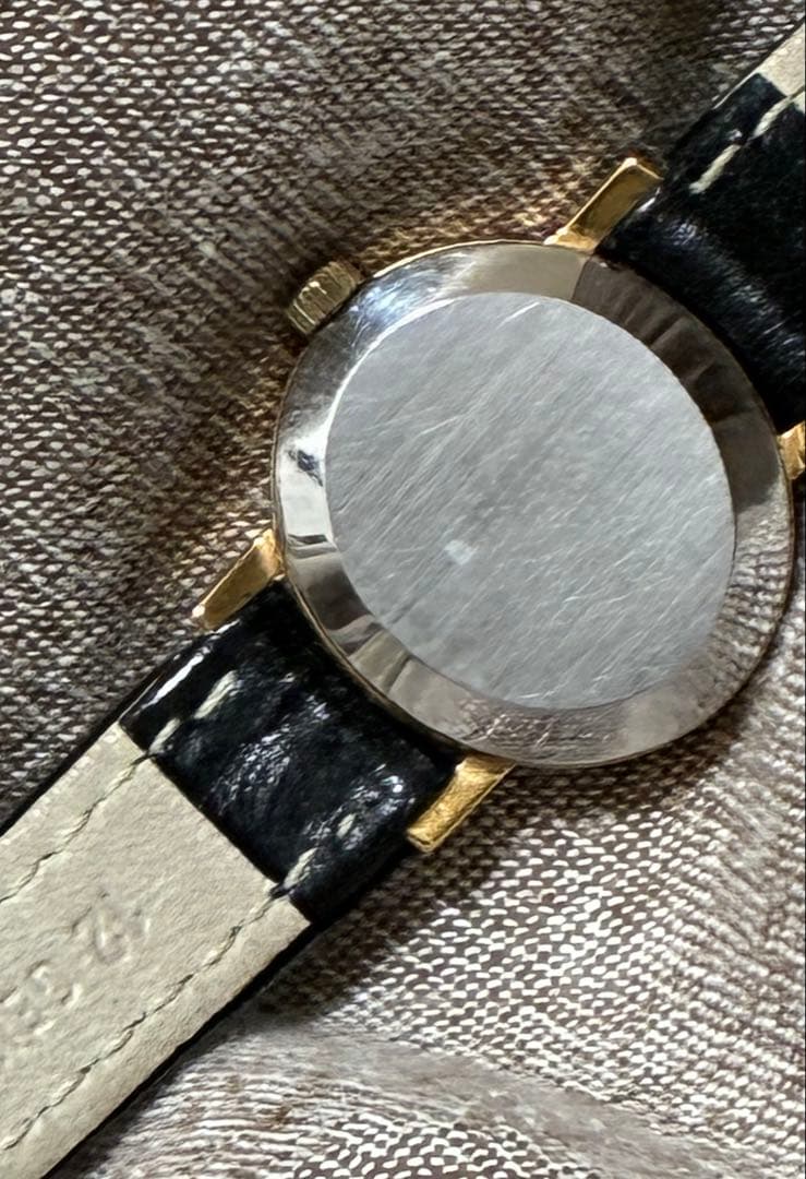 オメガ OMEGA Geneve レディース 手巻 腕時計　オーバル　稼働