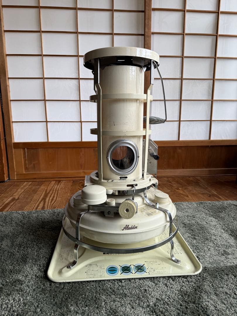 アラジン石油ストーブ　38 アイボリー　J380004 レトロ空間　暖房電気不用