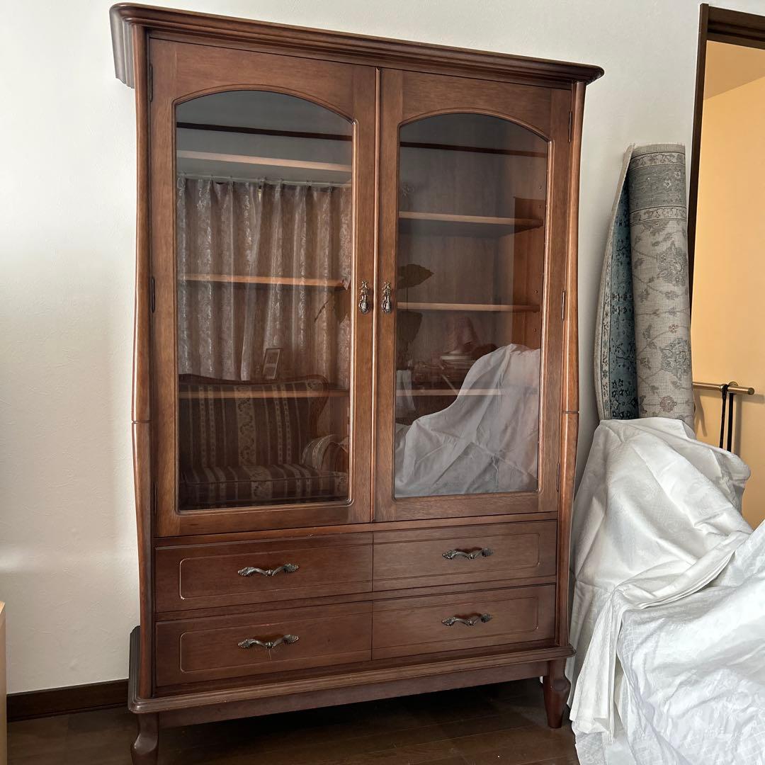 マルニ木工猫足キャビネット