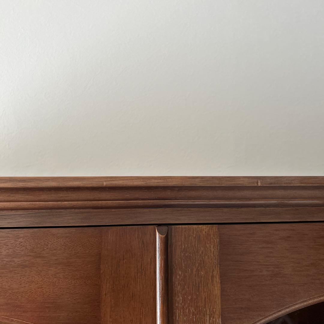 マルニ木工猫足キャビネット