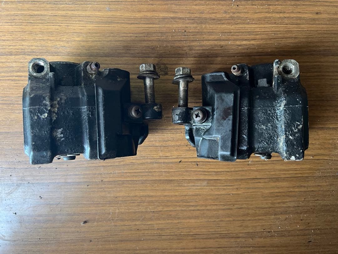 XJ400D純正フロントキャリパー