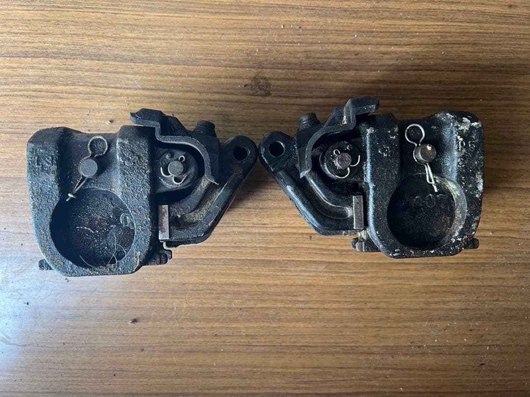 XJ400D純正フロントキャリパー