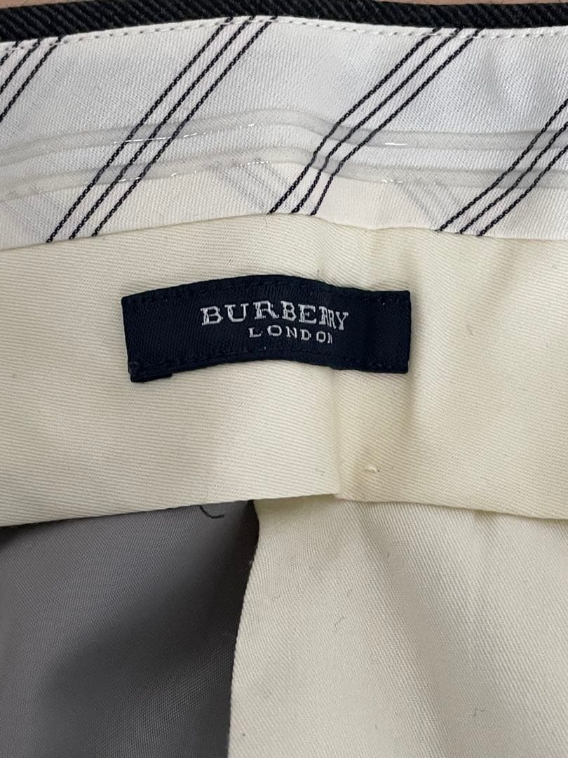 ☆ BURBERRY バーバリー スーツ　②