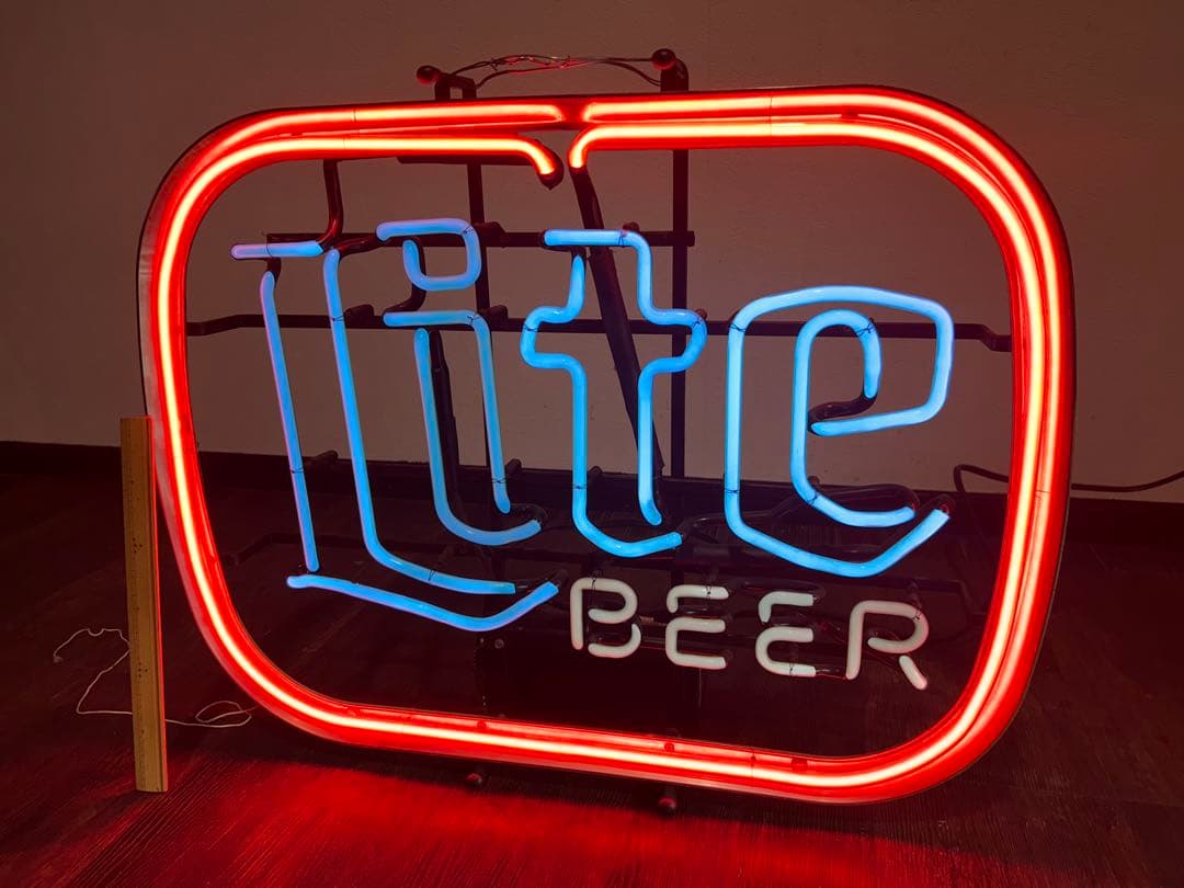 Lite Beer ネオン管