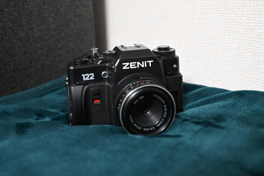 【動作品】ZENIT 122 一眼レフ ・ Tessar 50/2.8 付