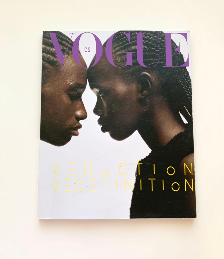 女性情報誌 Vogue Czechoslovakia November 2022