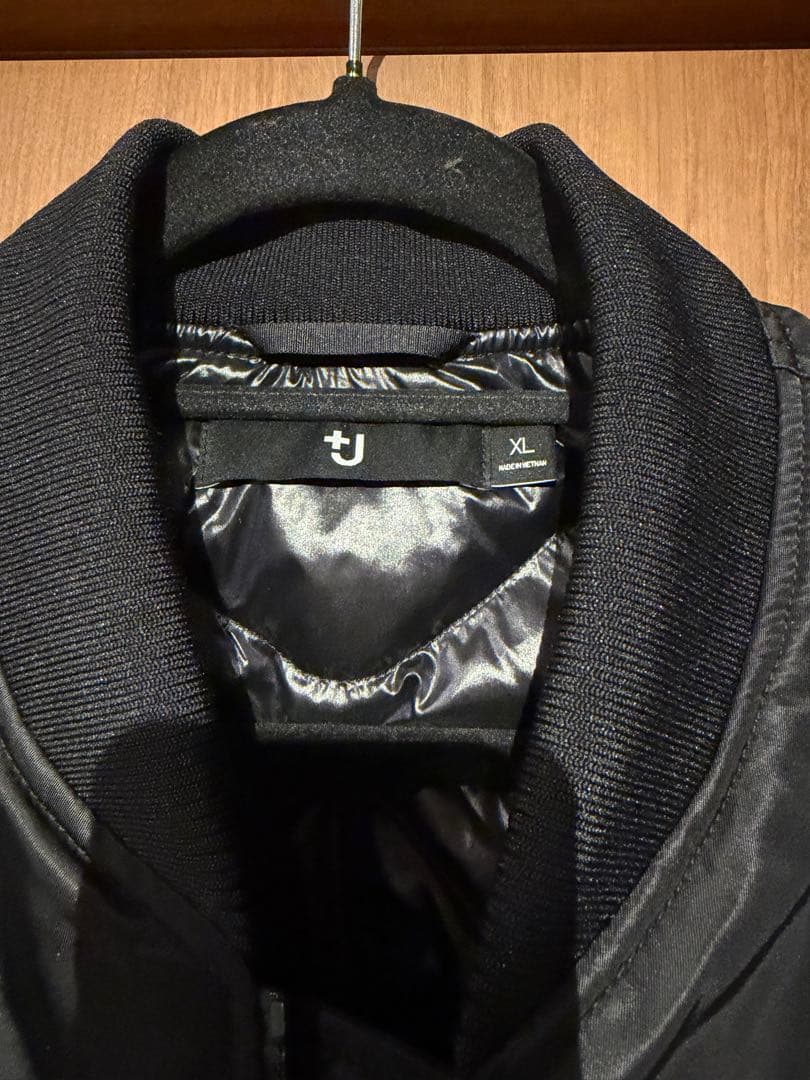 UNIQLO +J ハイブリッドダウンオーバーサイズMA-1 ブラックXL