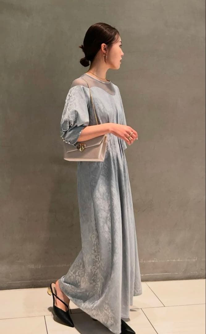 LE’RURE waist tuck flare dress