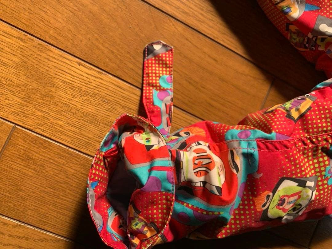 Burton × PIXAR モンスターズインク キッズ スノーボードウェア4T