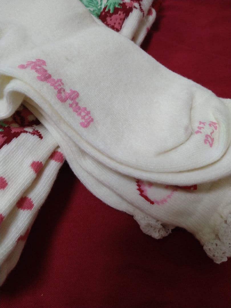 プリティ 靴下2点