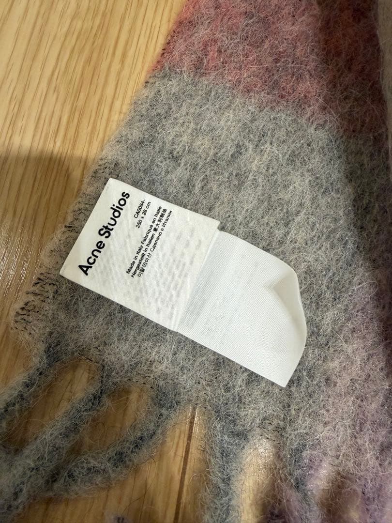 Acne Studios モヘアチェック マフラー ピンク