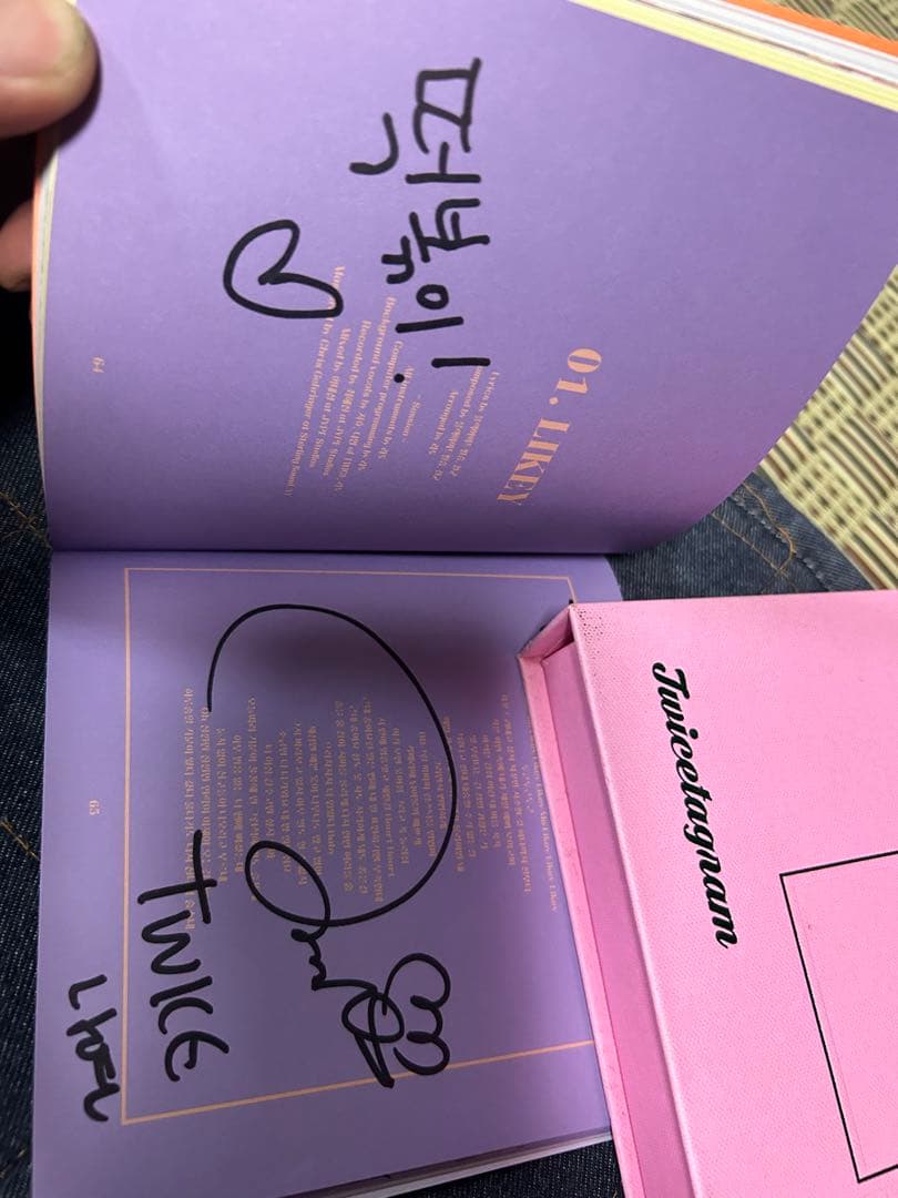 TWICE Twicetagram 直筆サイン入りCDアルバム