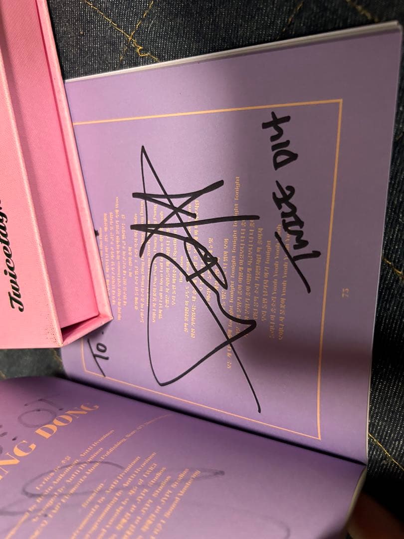 TWICE Twicetagram 直筆サイン入りCDアルバム