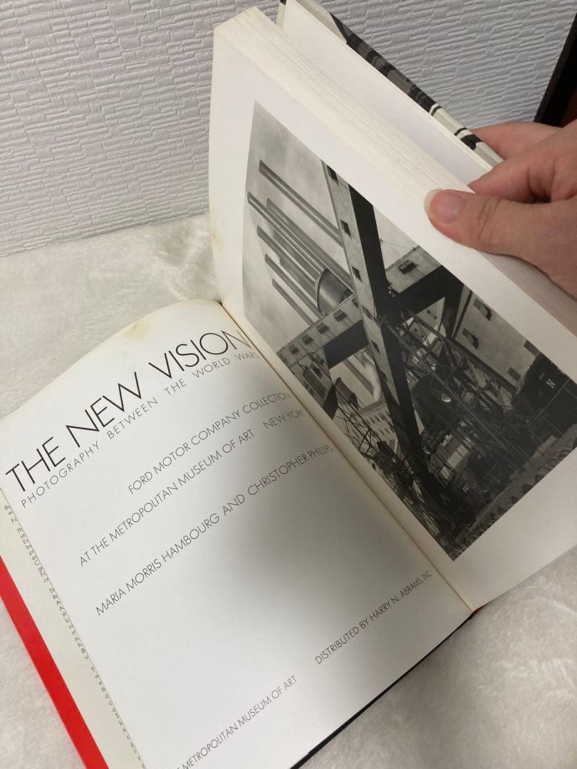 洋書 THE NEW VISION メトロポリタンミュージアム フォード