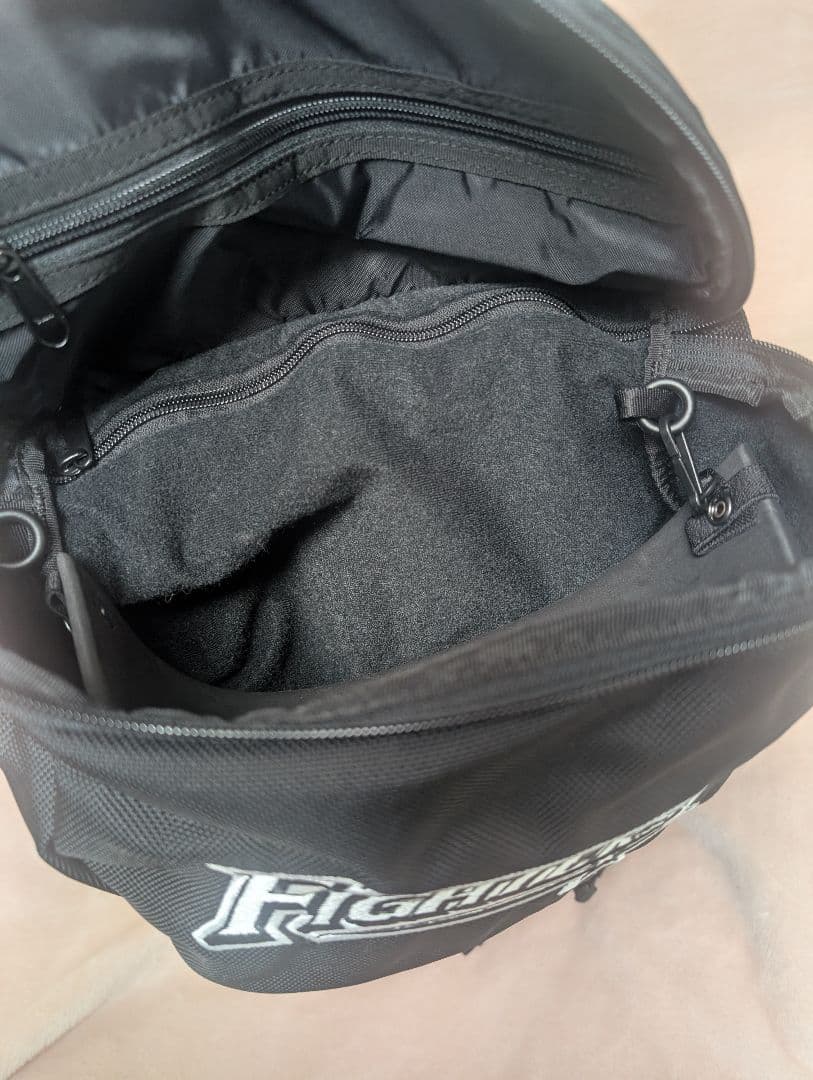 ファイターズ　NEWERA　バックパック　進藤勇也選手サイン入り