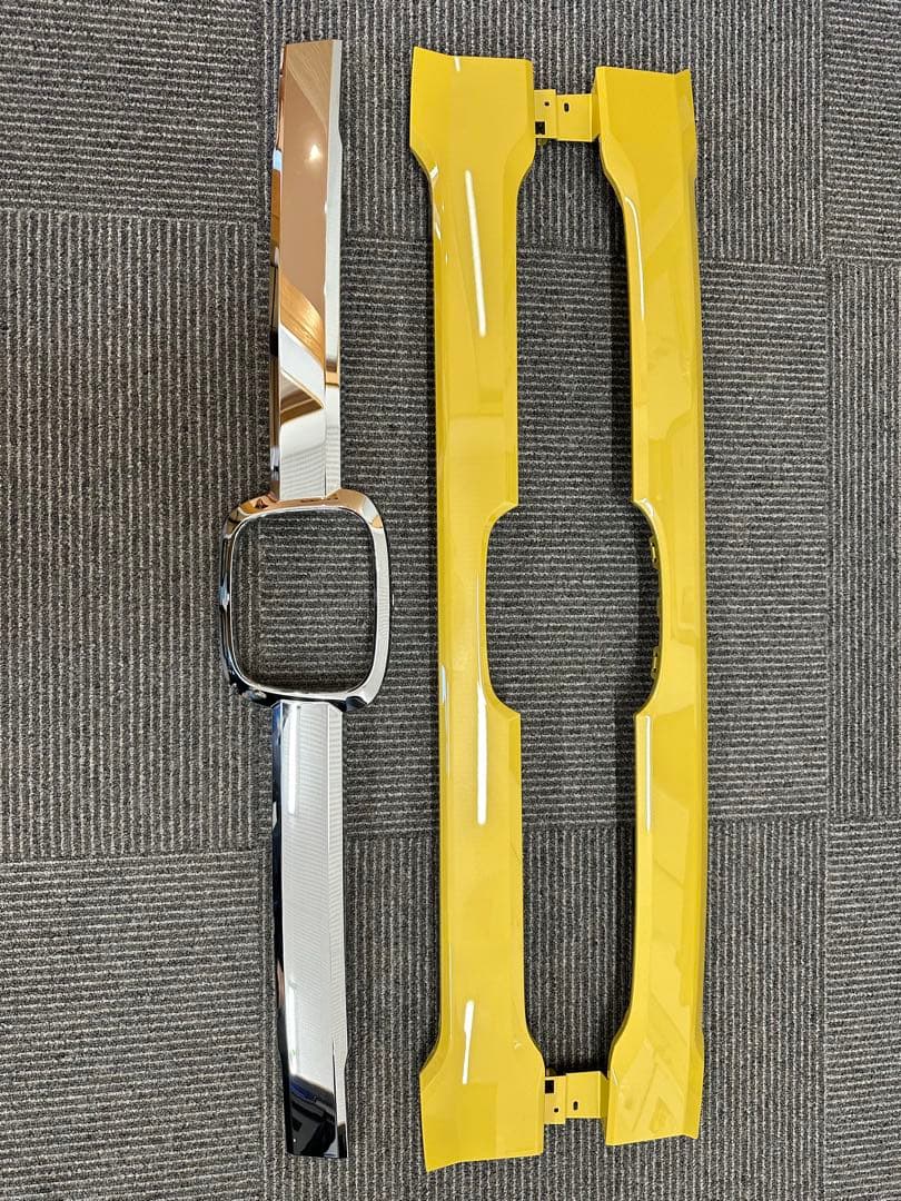 新車外し　ホンダN-VAN フロントグリル