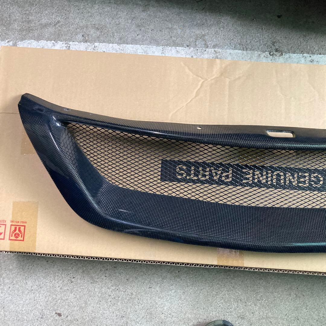 SUBARU GVBフロントバンパーグリル カーボン