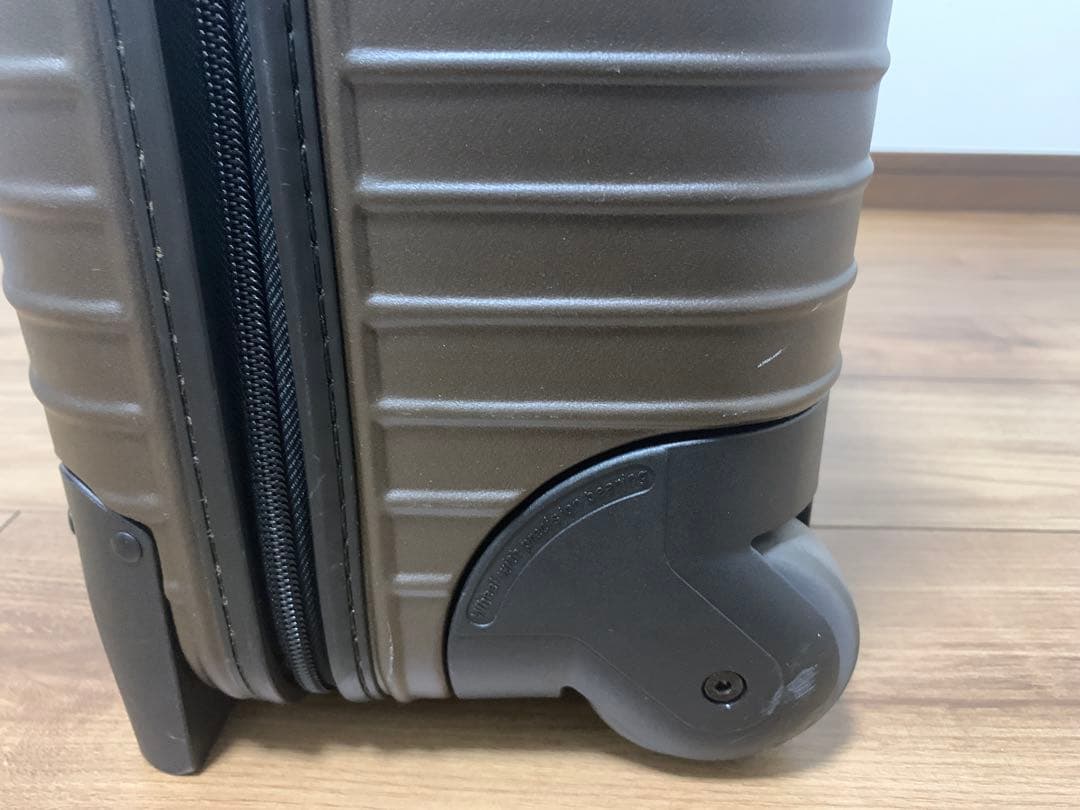 RIMOWA サルサ 2輪 25リットル