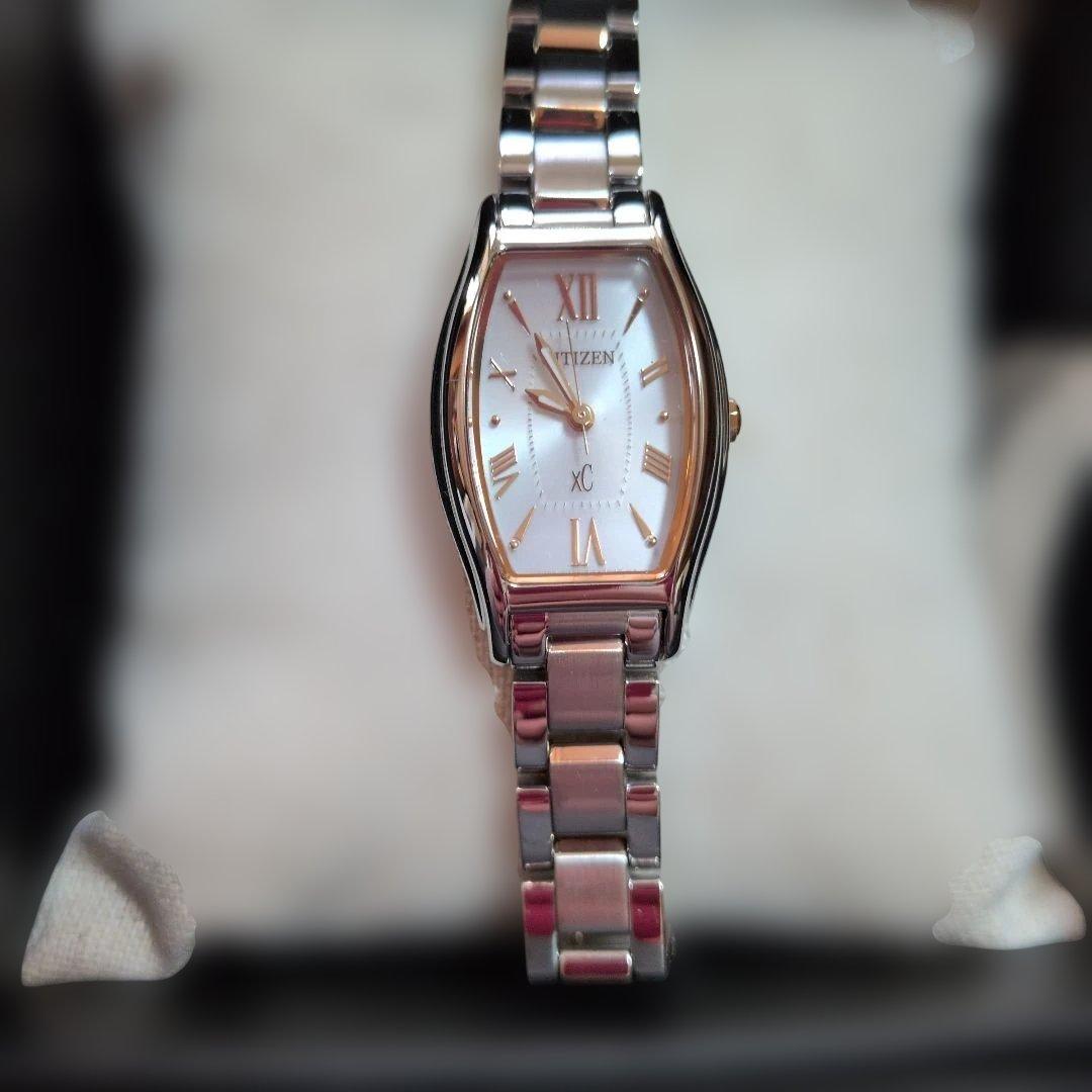 CITIZEN　クロスシー　ソーラー時計　EW5544-51W　新品